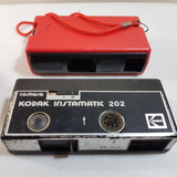2 Antiga Máquina Fotográfica Kodak Instamatic 202 Xereta