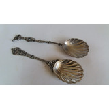 2 Colheres Vintage Ricamente Decoradas Formato De Concha