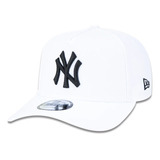 Boné New Era 9forty A-frame New York Yankees Branco Snapback