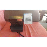 Câmera Fotográfica Antiga Polaroid Closeup Leia Anuncio Todo