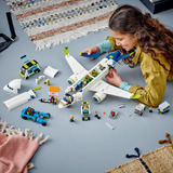 Conjunto De Avião De Passageiros Lego Lego City 60367, 913 Unidades