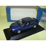 Ford Mondeo Glx 2001 Sedan Azul Metalico Minichamps