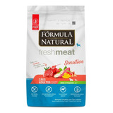Fórmula Natural Fresh Meat Sensitive Cães Adultos Portes Mini E Pequeno 2,5kg