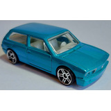 Hot Wheels 1/64 2011: Volkswagen Brasilia 8/244 Dv01