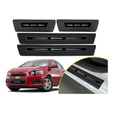 Jogo De Soleira Adesiva Chevrolet Sonic Modelo Elegance Drop