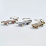 Kit 3 Chaveiros Mini Skate Rodas Cromo E Metal Envelhecido