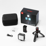 Kit Vlogger Com 1 Led 1 Mini Tripé 1 Adaptador De Smartphone