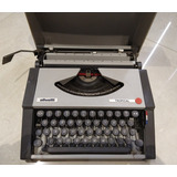 Máquina De Escrever Olivetti Tropical Em Excelente Estado