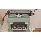 Maquina De Escrever Olivetti Underwood 298