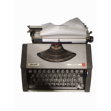 Máquina De Escrever Olivetti 