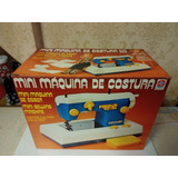 Mini Máquina De Costura Da Estrela Na Caixa (não Funciona)