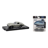 Miniatura Chevy Corvette Sting Ray 427 1966 1:64 M2 Machines