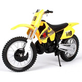 Miniatura Moto Suzuki Rm 250 Motocross - Maisto 1:18 (novo)
