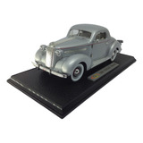 Miniatura Signature Models 1/18 1936 Pontiac Deluxe - Linda!