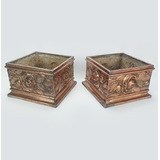Par Cachepots Vasos Antigos Bronze Relevo Flores Rosas