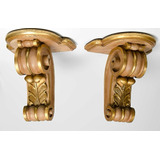 Par De Peanhas Barrocas Folheadas A Ouro/suporte Madeira