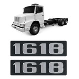 Par Emblema Caminhão Mb 1618 Plástico Preto C/ Relevo Prata 