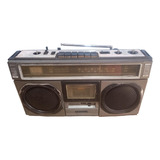 Radio Portatil Sanyo Mod 9933k Am Fm Funciona Tape Nao 