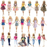 Roupas: 10 Roupas P/ Barbie + 10 Pares De Sapatos Pés Reto 