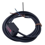 Sensor Difuso Proximidade Fotoelétrico E3z-d82 Pnp 1m