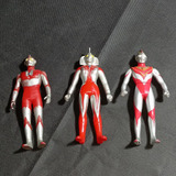 Três Bonecos Ultraman Antigos