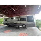Turiscar Riviera 1100 Impecável !! Com Dois Banheiros!! 